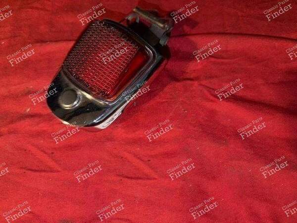 Clapet de trappe à essence - version break - PEUGEOT 403 - TPV 380- 2