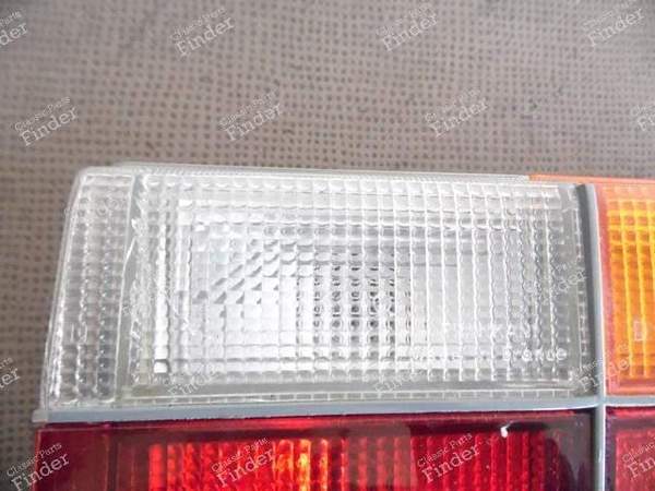 FEU ARRIERE DROIT FRANKANI 112801 PEUGEOT 305 - PEUGEOT 305 - 112801- 3