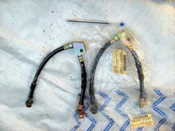 Bremsschlauch rechts und links - NISSAN Primera (P10) - 4621050J25