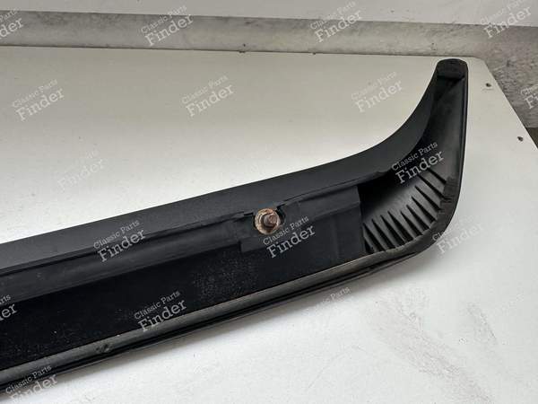 Spoiler GTI- und GTD-Versionen - VOLKSWAGEN (VW) Golf II / Jetta - 191827933- 2