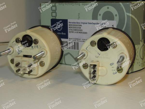 Rare oil temperature gauge and voltmeter - MERCEDES BENZ 190 (W201) - 2015420024 / 2015420005- 2