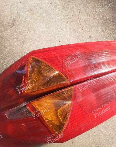 Left and right taillight - FIAT Punto II - 46794078- 1