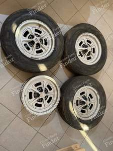 4 x Fiat 130 coupe aluminum alloy wheels 14" x 6.5 Cromodora, mod. CD 7, (pcd) 5x108 with original Fiat central logo - FIAT 130 - thumb-2