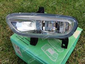 Front left fog light  (for older shape of bumper model) - PEUGEOT 406 Coupé