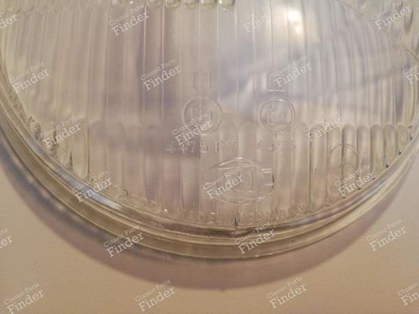 Paar Scheinwerfergläser - VOLKSWAGEN (VW) Käfer / Beetle / Coccinelle / Escarabajo - K11667 / 11-92587 / 4475 R7- 5