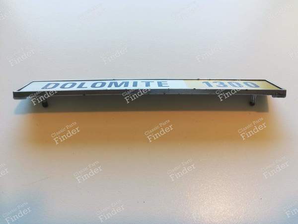 Emblem 1300 - TRIUMPH 1500 / Dolomite - 88627565 / JF4846- 4