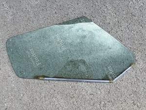 Vitre avant droite d'origine - LANCIA Stratos