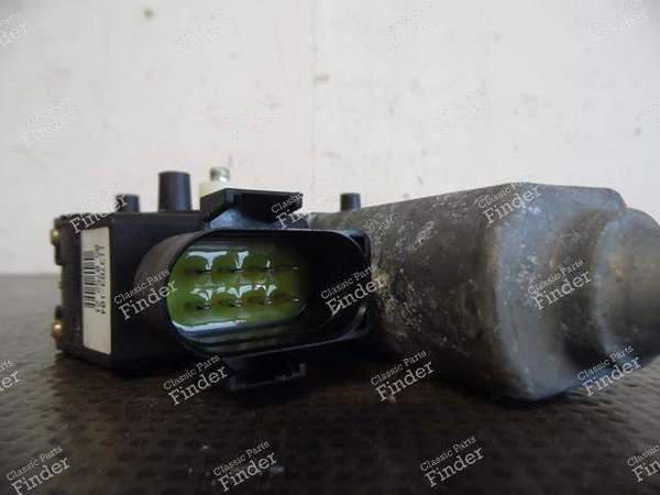 MOTEUR LEVE-VITRE DROIT - 996 COUPE & TARGA - PORSCHE 911 (996) - 99662410203 équivalente à 99662410205 et 99662410201- 5