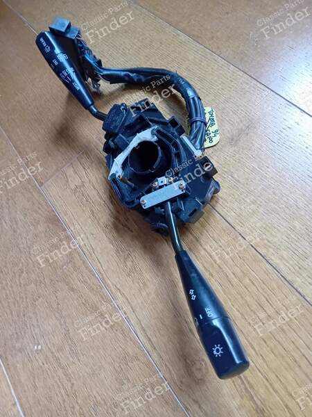 Ensemble commodo phares, essuie-glaces, centre volant - TOYOTA Corolla (E100) - C14CV318 / M74 / 84310-1A780- 6