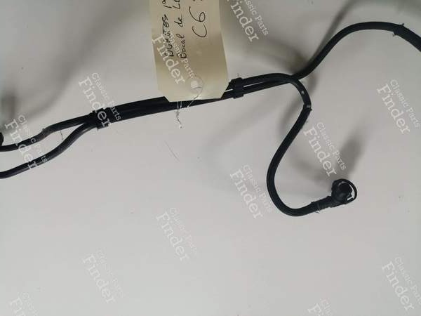 Schläuche gehen vom Kühlmittelbehälter ab - CITROËN C6 - 1