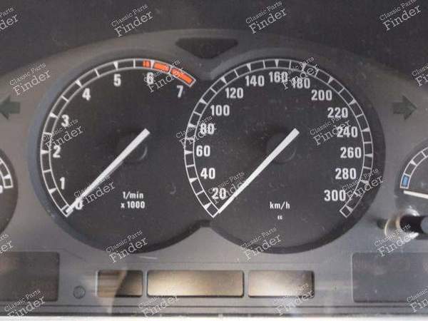 INSTRUMENTENKOMBINATION - BMW 8 (E31) - 62111383023- 1