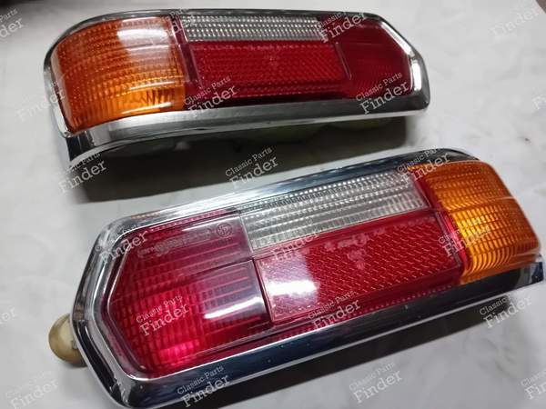 Rücklichter - MERCEDES BENZ W108 / W109 - 1088260251 (R) / 1088260151- 1