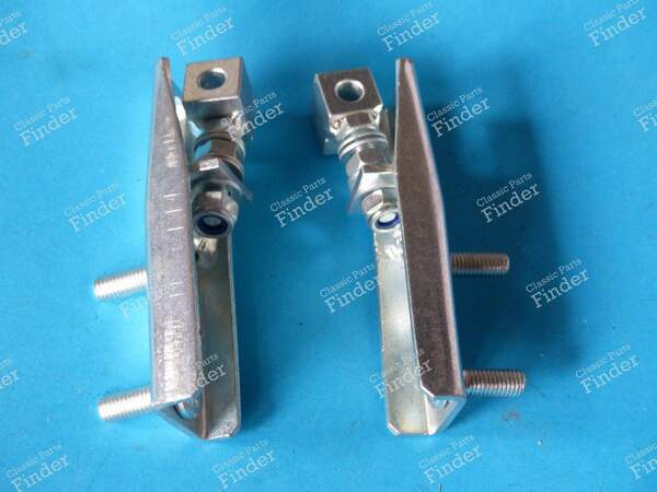 Pair of steering mounts - RENAULT 8 (R8) - 640-06.110.2TR