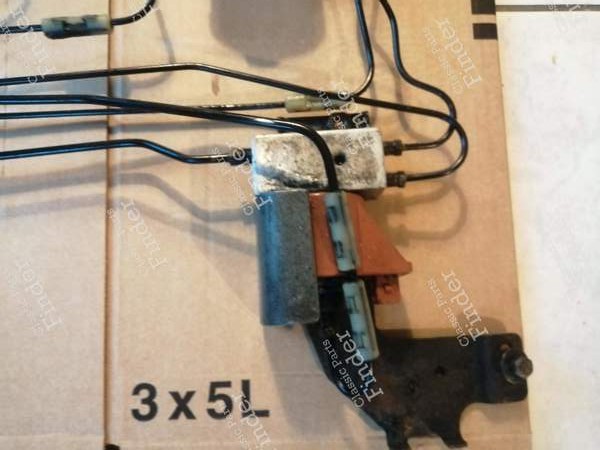 Engine cradle-mounted hydraulic assembly - CITROËN XM - 2