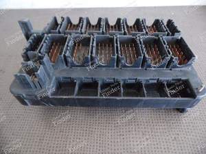 PLATINE PORTE FUSIBLES ET RELAIS - Phase 2 - PORSCHE 944 - 94461011000- thumb-8