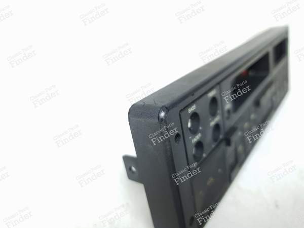 Clarion PU-9358A Boutons du couvercle de la radio - CITROËN XM - PU-9358A- 3