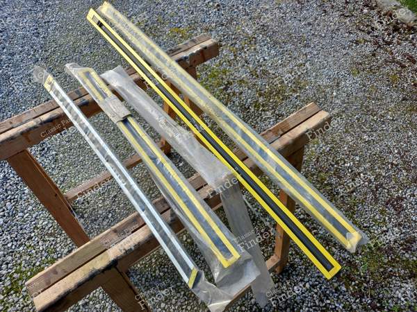 Door moulding / trim - 5 doors - VOLKSWAGEN (VW) Golf II / Jetta - 193853753 / 193853754- 3