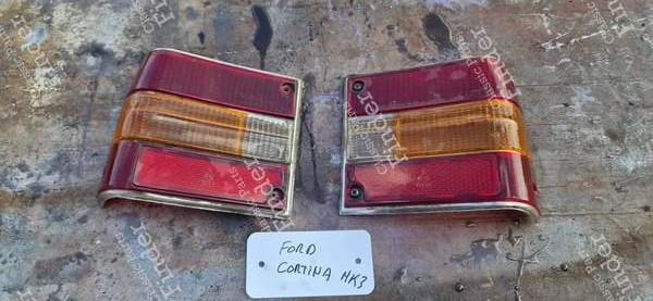 Pair of taillights - FORD Taunus TC1 / Cortina MK III 
