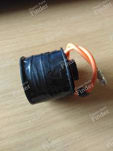 Solenoid valve - MG MGB / MGC / RV8 - thumb-1