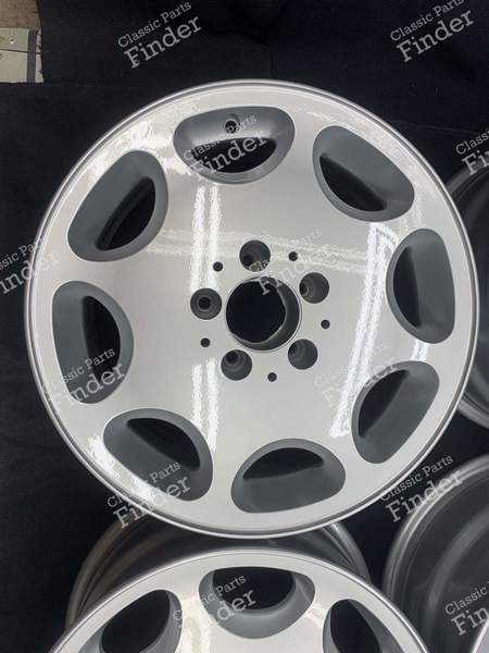 E500 OEM 8 Holes Alloy Wheels 8Jx16 ET34 - MERCEDES BENZ E (W124) - 1244011402- 4