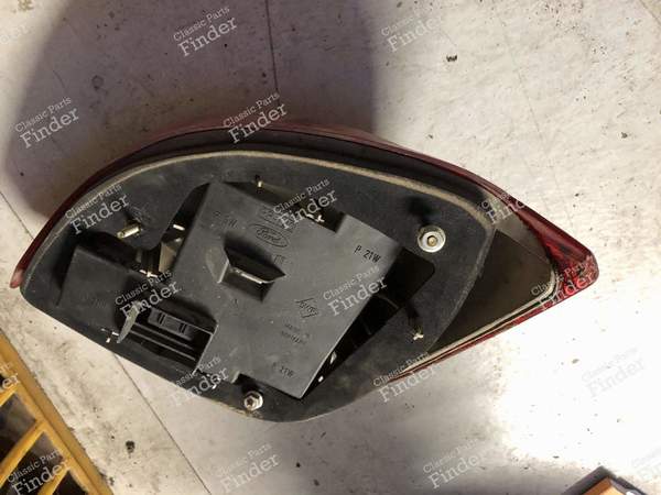 Left rear light - FORD Fiesta - 1044156 / 96FG13W004- 1