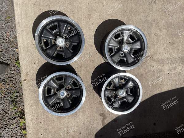 Set of 4 Wheels - CHEVROLET Chevelle / Malibu / El Camino - 0