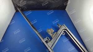 Verchromter Konturrahmen für die Heckscheibe an der linken Vordertür - PEUGEOT 404 Coupé / Cabriolet - thumb-3