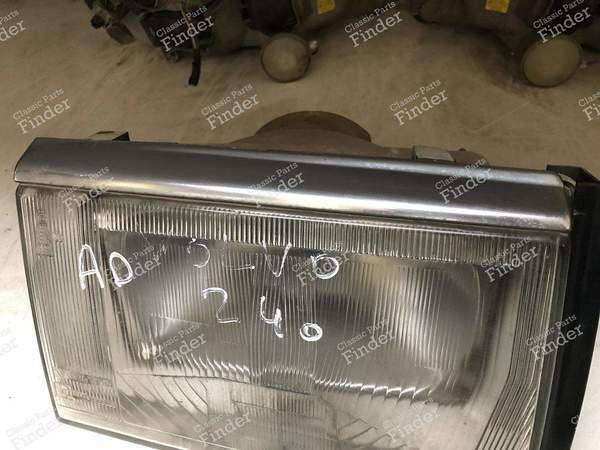 Right front optics - VOLVO 240 / 260 - 1372395- 1