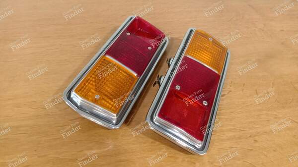 Ein Paar Rückleuchten – spanische Version - RENAULT 12 / Virage (R12) - 2