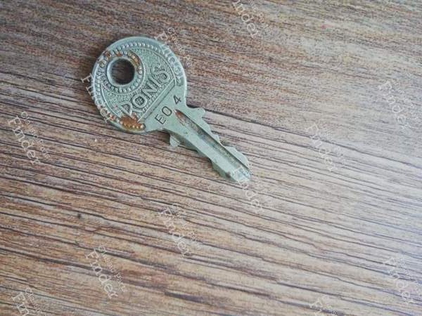 Plaque d'identification chassis - 15 SIX - CITROËN Traction Avant (7 / 11 / 15) - 4