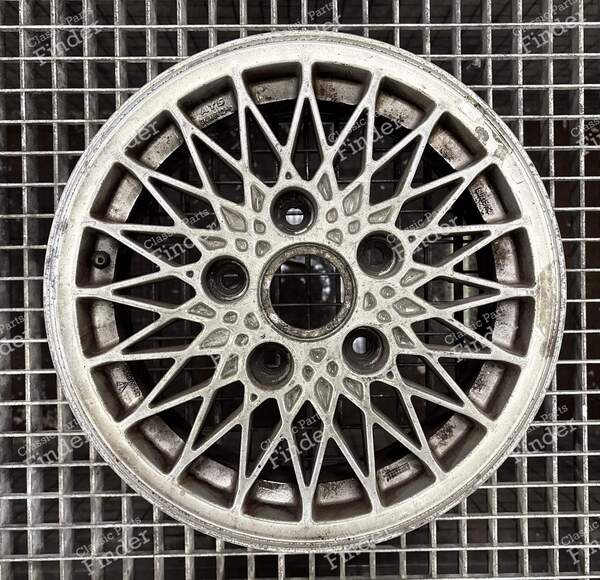 Turbo-style wheels - PORSCHE 924 - 477601031HJ- 0
