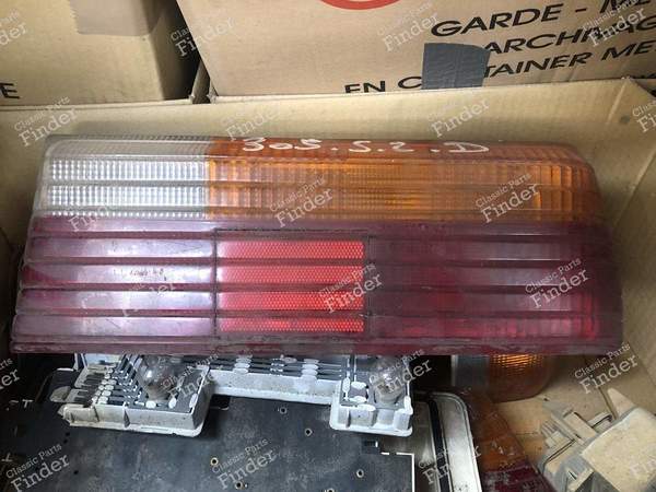 Complete right rear light - PEUGEOT 305 - 6351.08- 0