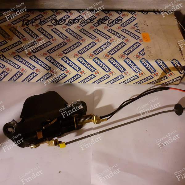 Tailgate lock - DATSUN Sunny (N14) - 9050251C00