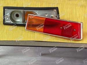 Right rear light for 1st generation Renault 10 - RENAULT 8 / 10 (R8 / R10) - 3693- thumb-1