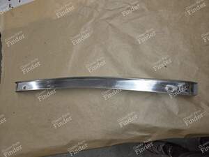 Grille trim strip - PEUGEOT 504 Coupé / Cabriolet