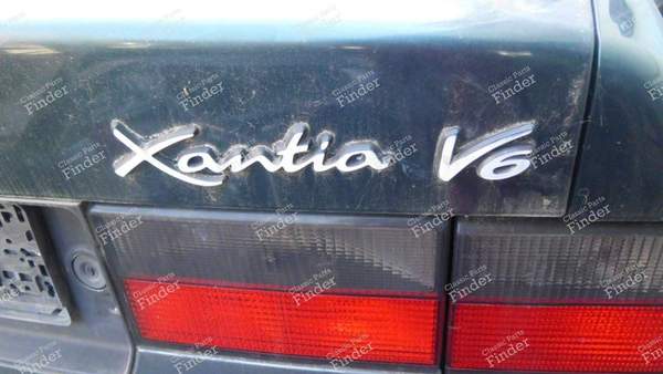 V6' trunk emblem - CITROËN Xantia - 1