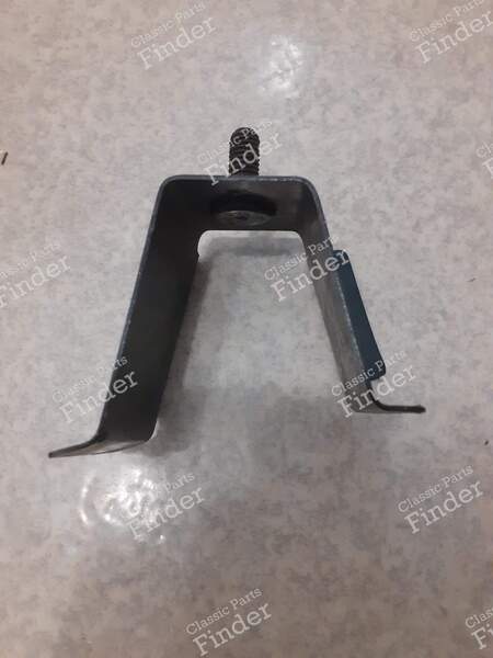 Left Rear Bumper Bracket - PEUGEOT 504 - 7524.11- 1