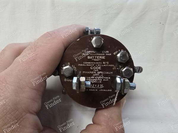 Jaeger-Scheinwerferschalter - BUGATTI Type 39 - 2