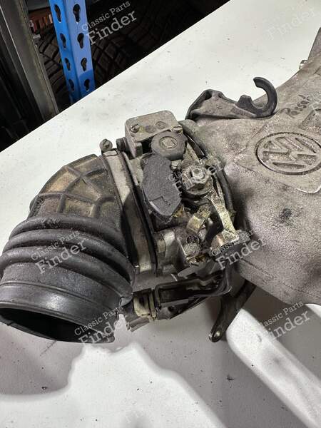 Ansaugrohr 1.8 KR 2.0 9A - VOLKSWAGEN (VW) Golf II / Jetta - 051133223B- 1
