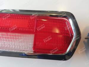 Pair of rear lights with red indicators (US version) - left + right - MERCEDES BENZ W108 / W109 - 1088260156 (L) / 1088260159 (R)- thumb-4