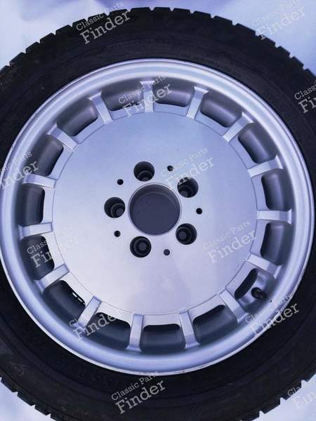 16-inch 'Gullideckel' alloy wheels - MERCEDES BENZ 190 (W201) - 1294000102- 4