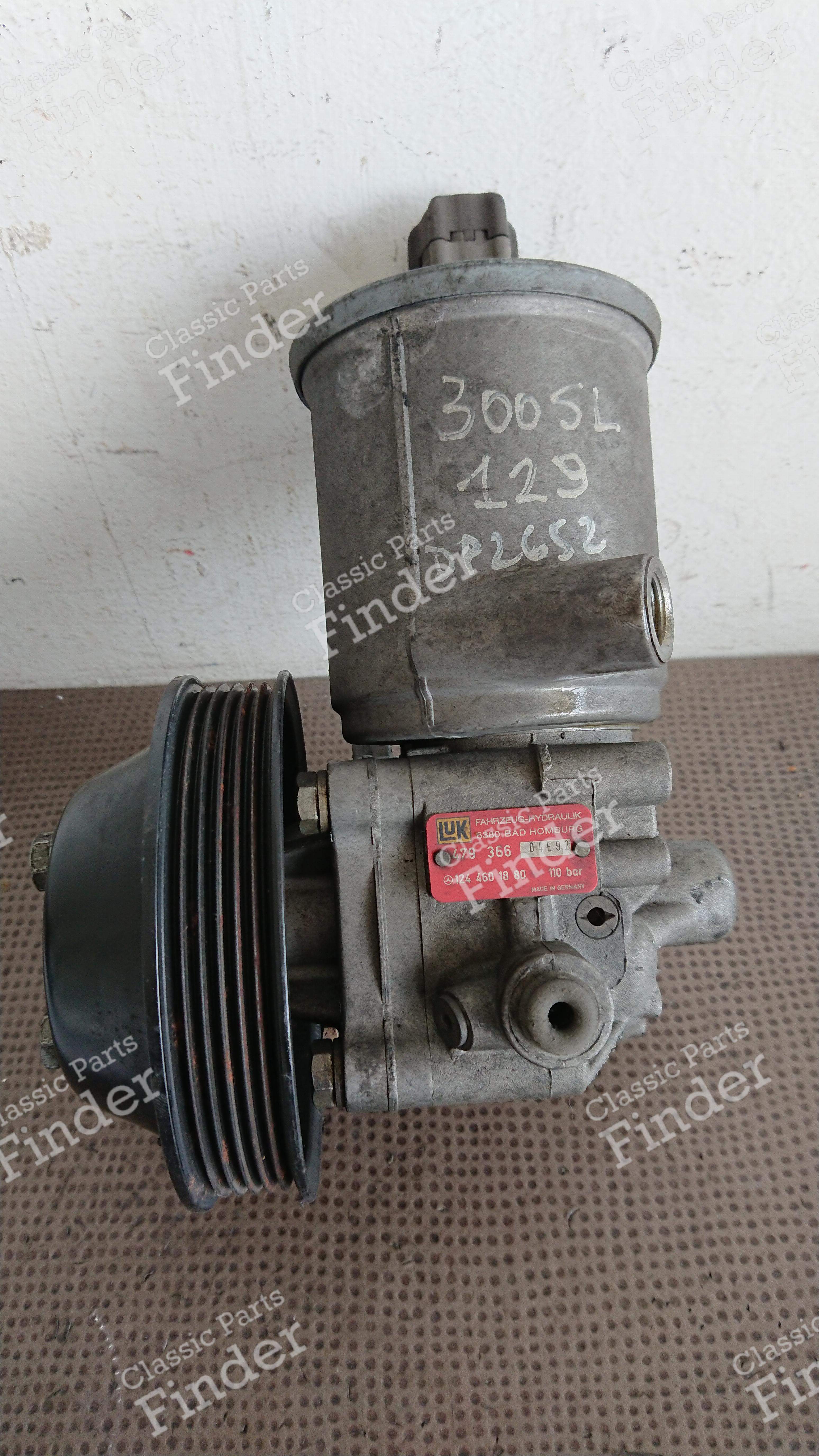 Power steering pump - MERCEDES BENZ SL (R129) - Ref. A1244601880 
