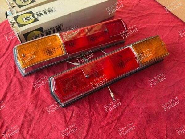 Ein komplettes Paar Rückleuchten - SIMCA-CHRYSLER-TALBOT 1100 / 1204 / VF - 80 76 001 (G) / 80 76 002 (D)- 2