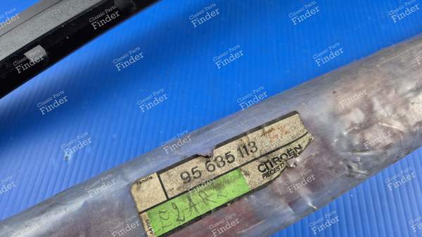 Left front door glass guide - CITROËN AX - 95635113- 3