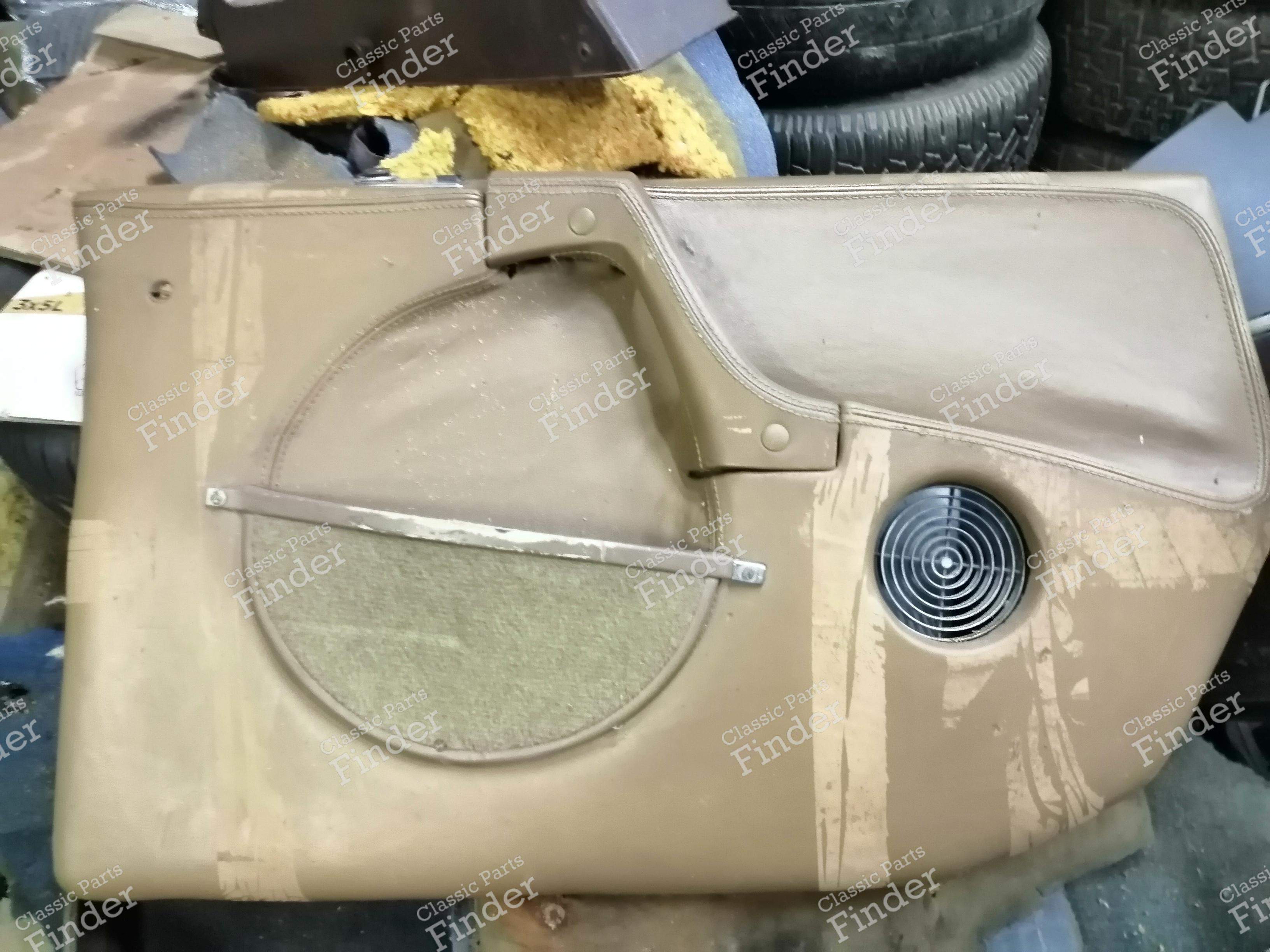 Right rear door panel - Prestige version - CITROËN CX