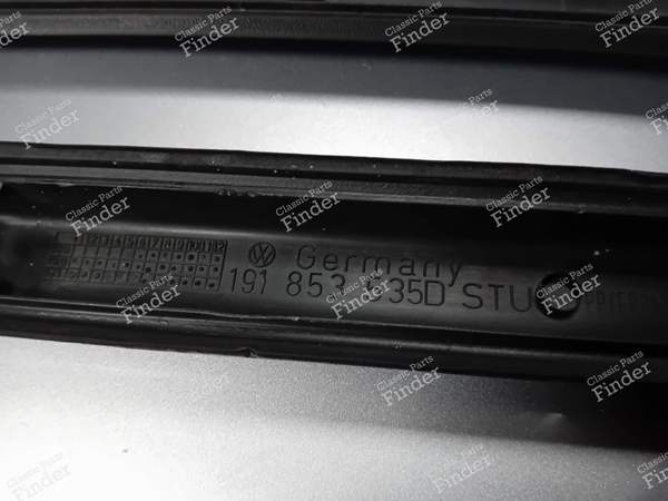 Dünne Heckleisten - VOLKSWAGEN (VW) Golf II / Jetta - 191853535D / 191853536D- 3