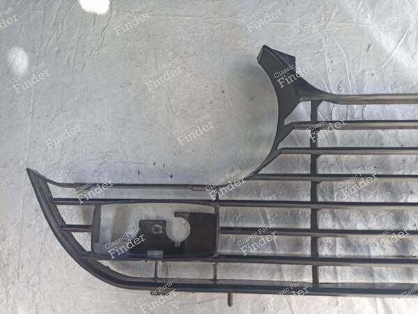Calandre plastique - PEUGEOT 204 - 1