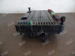 PLATINE PORTE FUSIBLES ET RELAIS - Phase 2 - PORSCHE 944 - 94461011000- thumb-5