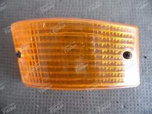 LEFT TURN SIGNAL CABOCHON - PORSCHE 924