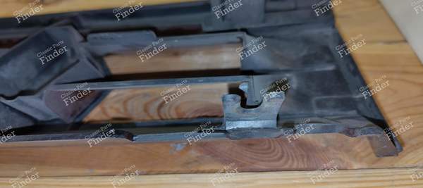 Kalander Phase 1 - RENAULT 21 (R21) - 7700764717- 3